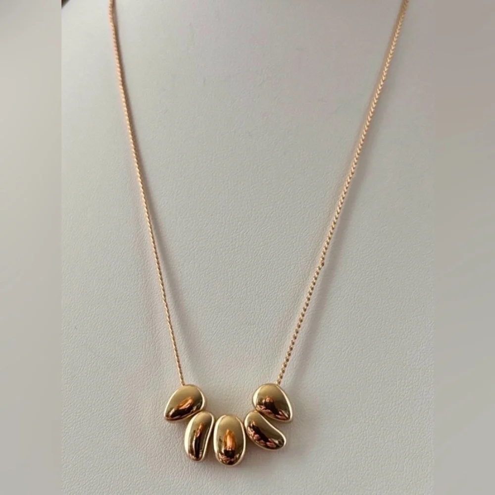 Carol D Studio Goldtone chain, 5 puff petal charms,dainty